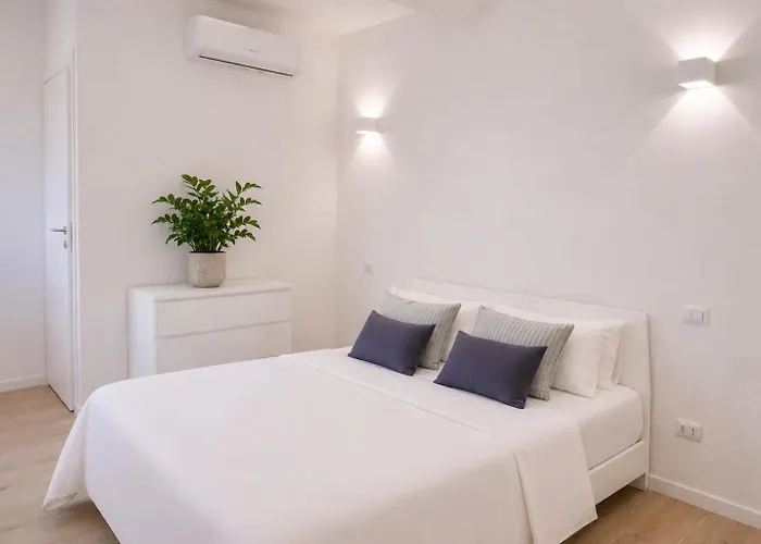 Elegant And Peaceful In Eur - Fully Renovated With Balcony